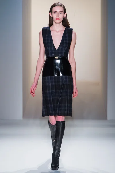Look 5